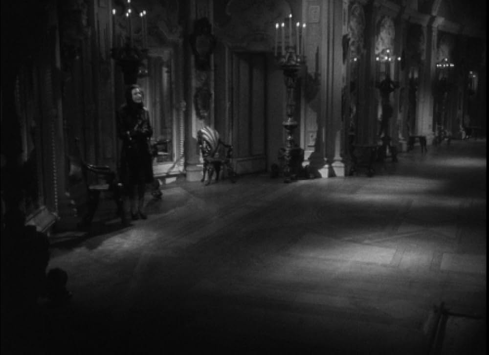 Corridor of Mirrors（原題）の画像