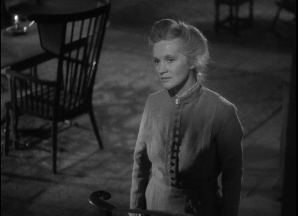 Corridor of Mirrors（原題）の画像