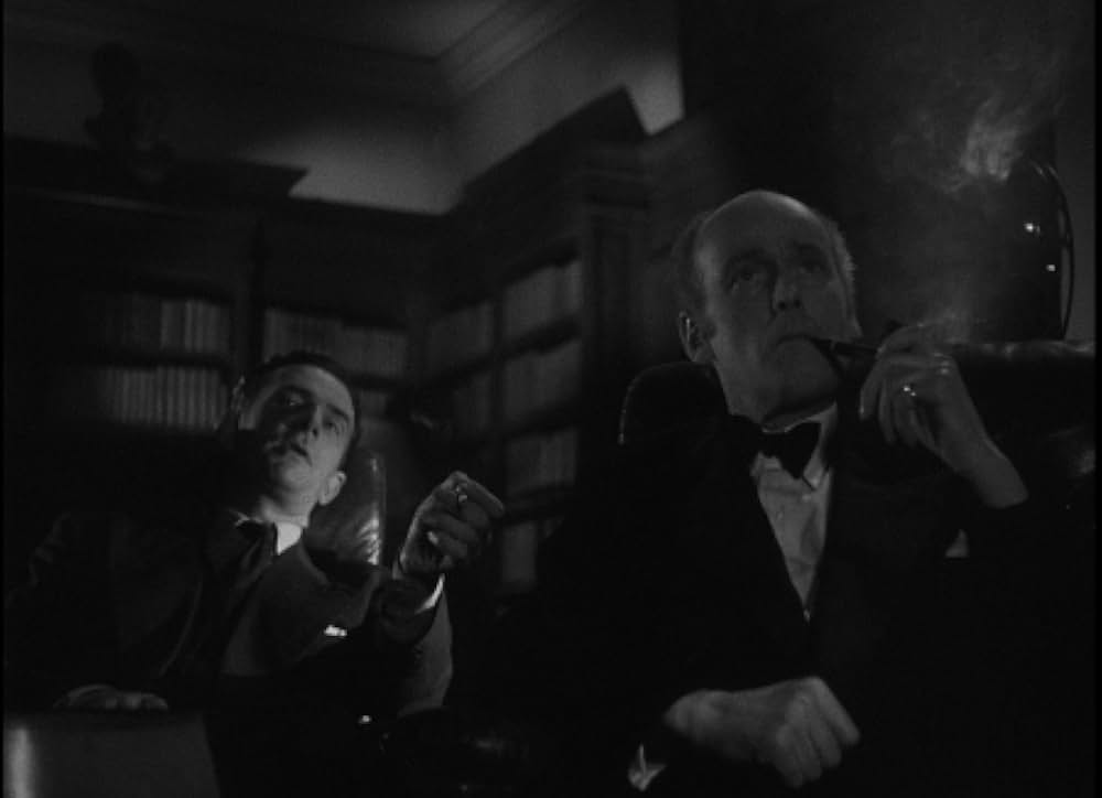 Corridor of Mirrors（原題）の画像