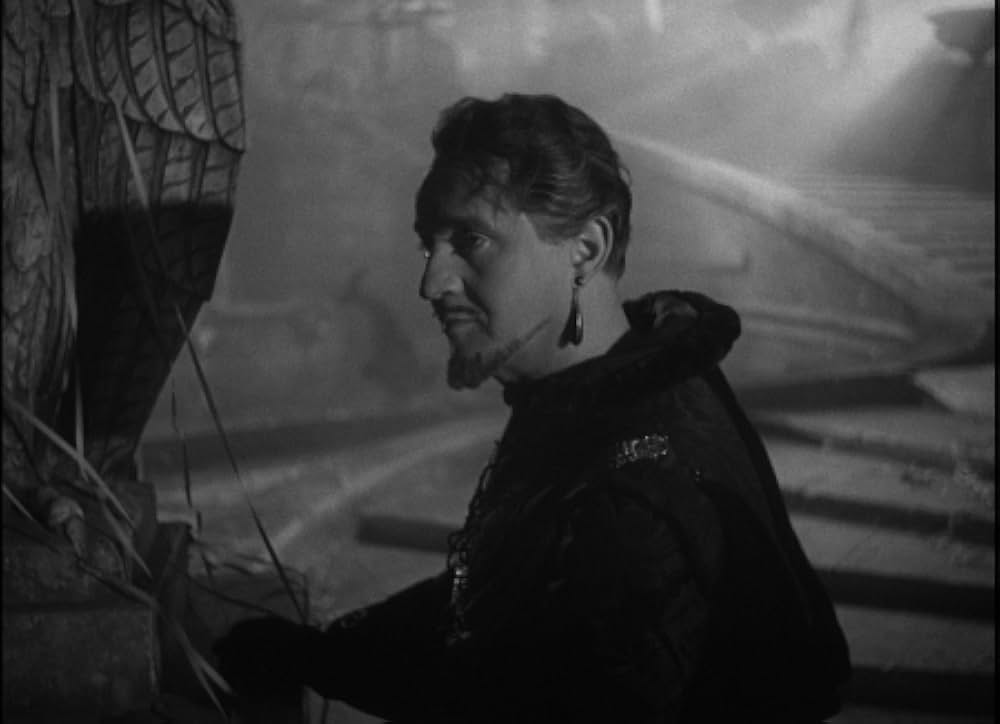 Corridor of Mirrors（原題）の画像