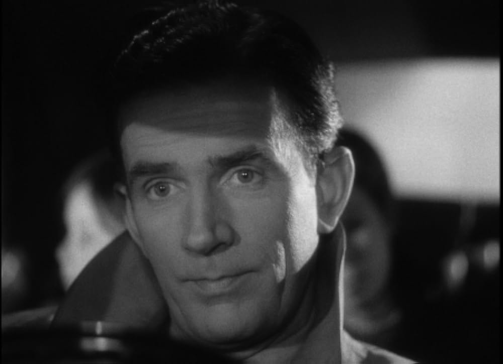 Corridor of Mirrors（原題）の画像