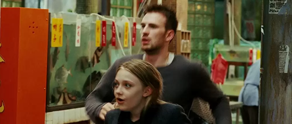 「PUSH 光と闇の能力者」クリス・エバンス & ダコタ・ファニングの画像