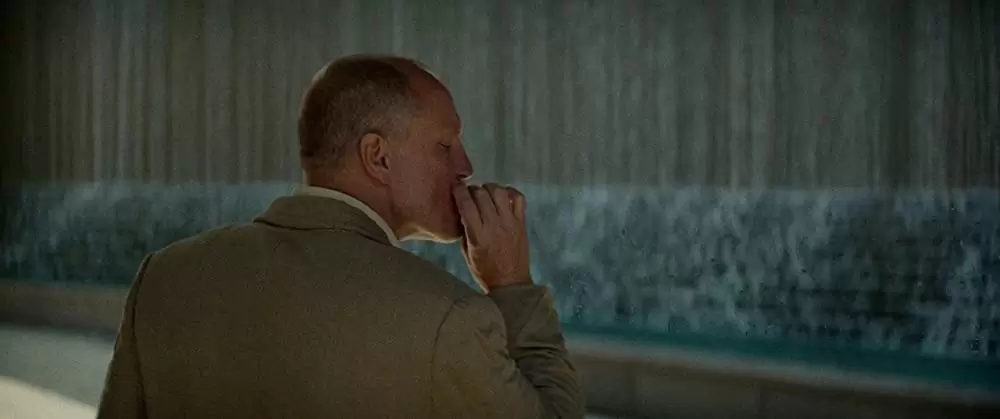 「トリプル9 裏切りのコード」ウッディ・ハレルソンの画像