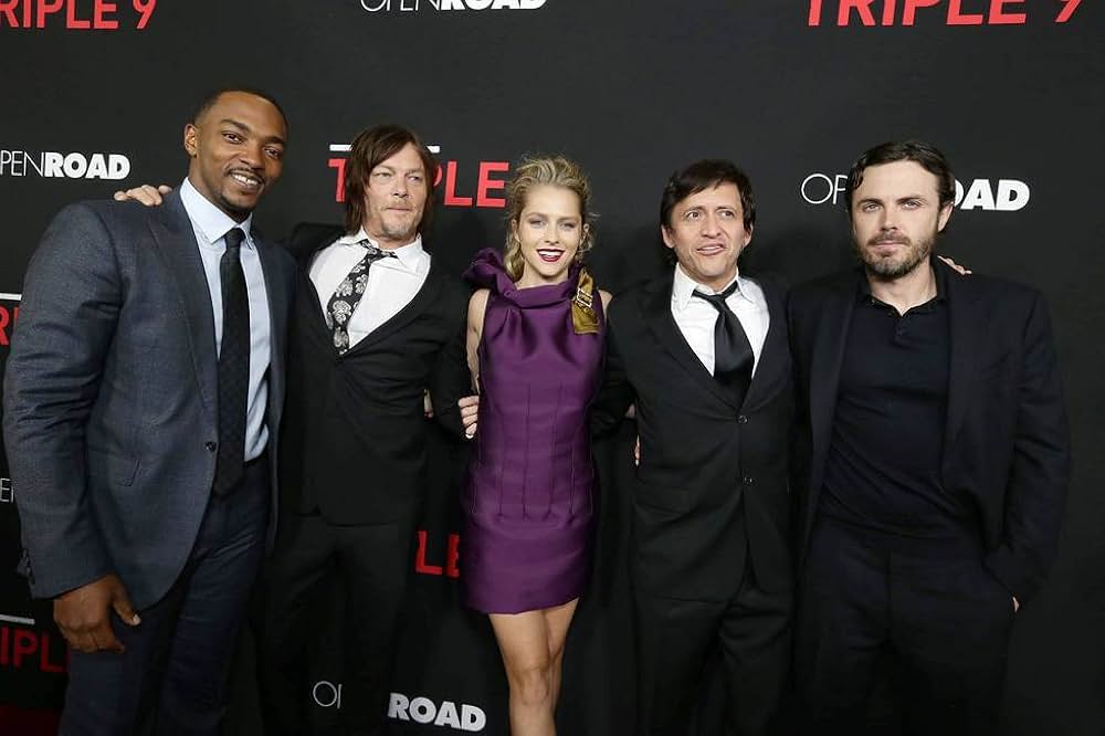 トリプル9 裏切りのコードの画像