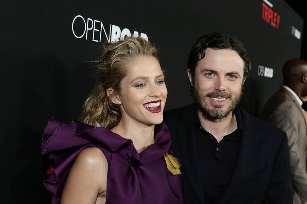 トリプル9 裏切りのコードの画像