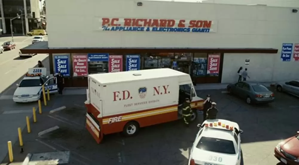 チャックとラリー おかしな偽装結婚！?の画像