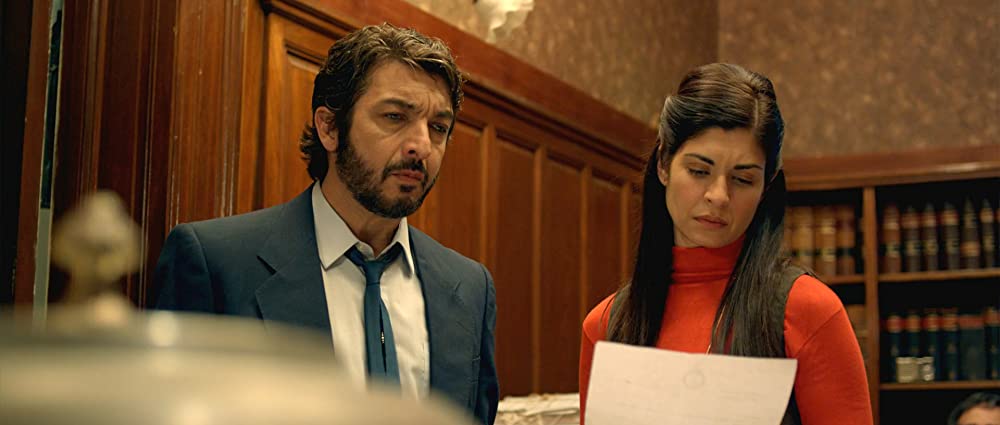 瞳の奥の秘密の画像