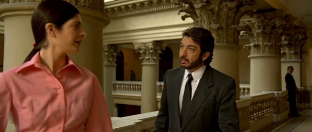 瞳の奥の秘密の画像