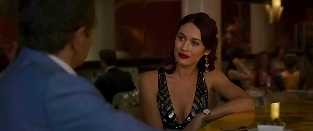 「ジョニー・イングリッシュ アナログの逆襲」ローワン・アトキンソン & オルガ・キュリレンコの画像