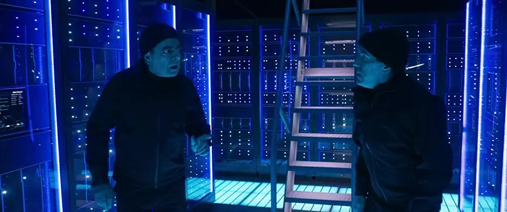 「ジョニー・イングリッシュ アナログの逆襲」ローワン・アトキンソン & ベン・ミラーの画像