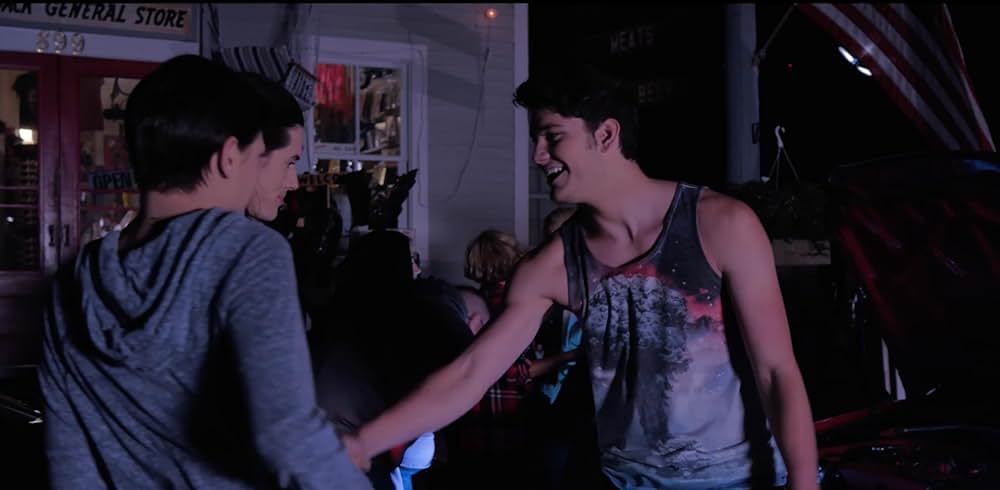 真夏の夜の初デートの画像