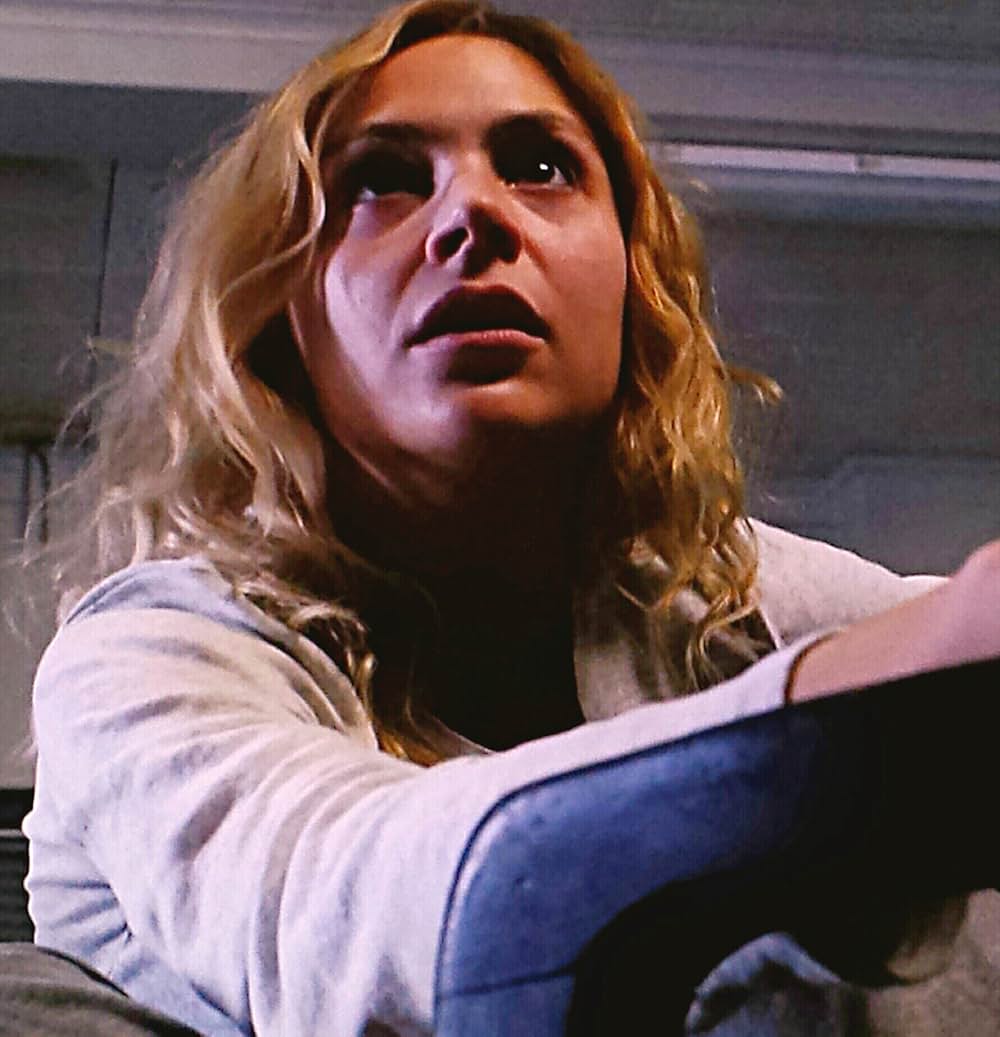 キャラクター 犯罪小説家の画像