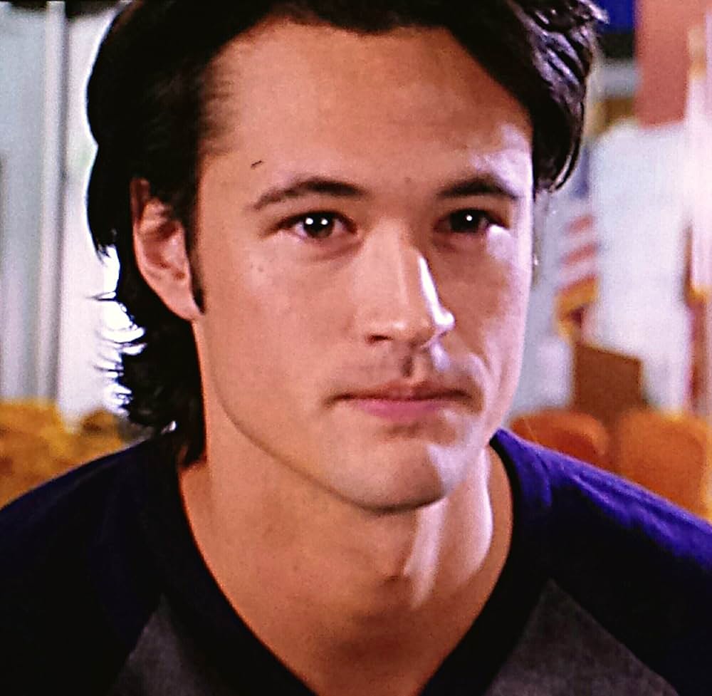 キャラクター 犯罪小説家の画像