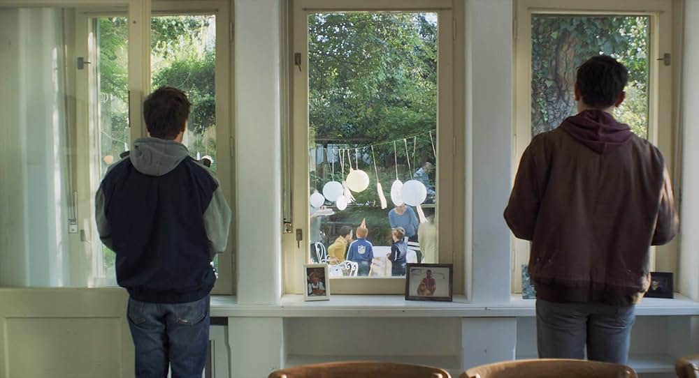 答えをもつ男の画像