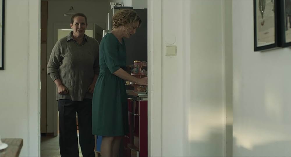 答えをもつ男の画像