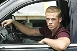 ネバー・バックダウンの画像