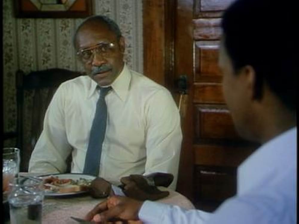 ジョージ・マッケンナ物語 暴力教室に挑んだ男の画像