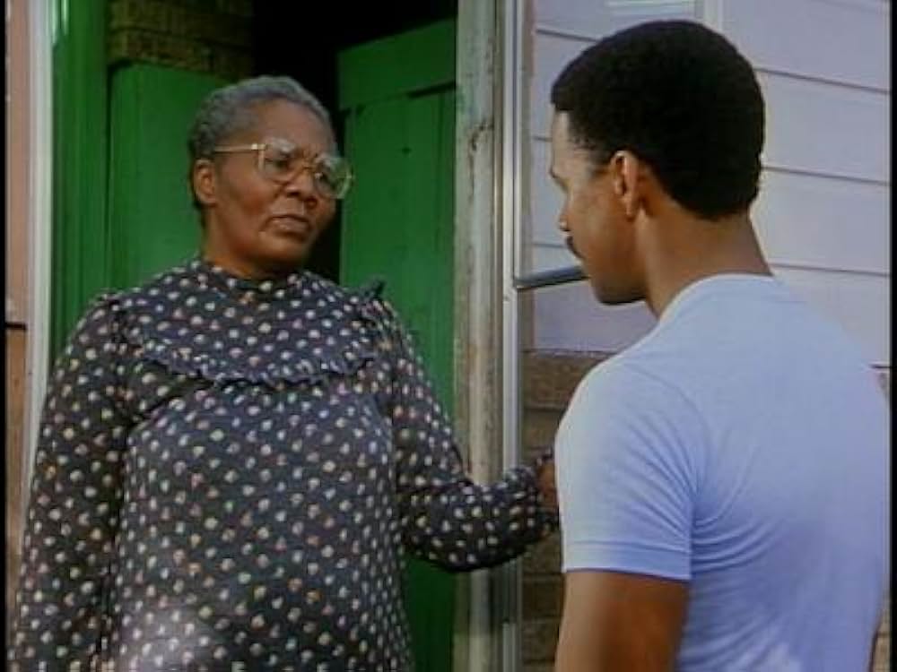 ジョージ・マッケンナ物語 暴力教室に挑んだ男の画像