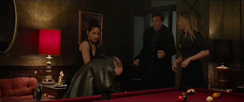 「クレイジー・パーティー」ジェニファー・アニストン & ジェイソン・ベイトマン & オリビア・マンの画像