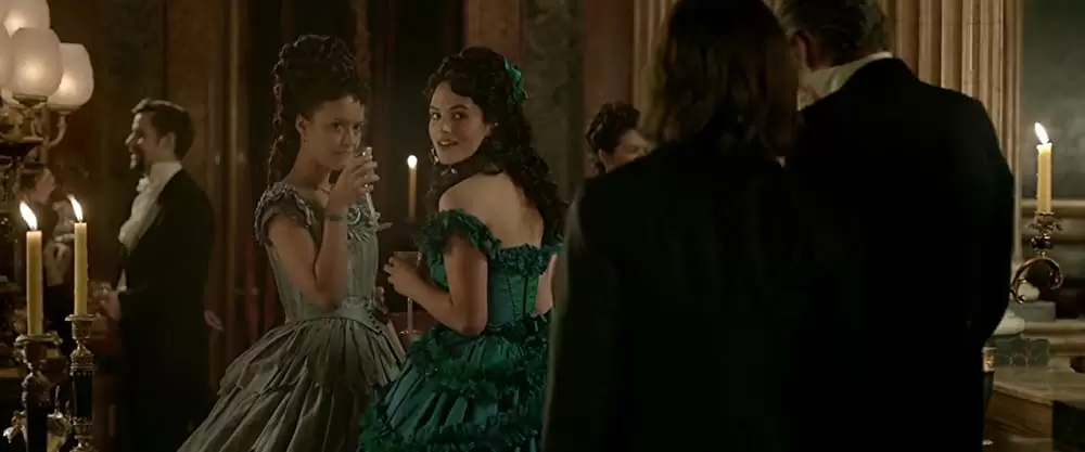 「ヴィクター・フランケンシュタイン」ジェシカ・ブラウン・フィンドレイの画像