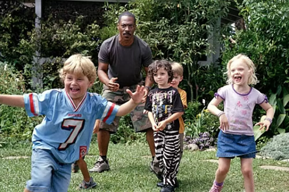 チャーリーと14人のキッズの画像