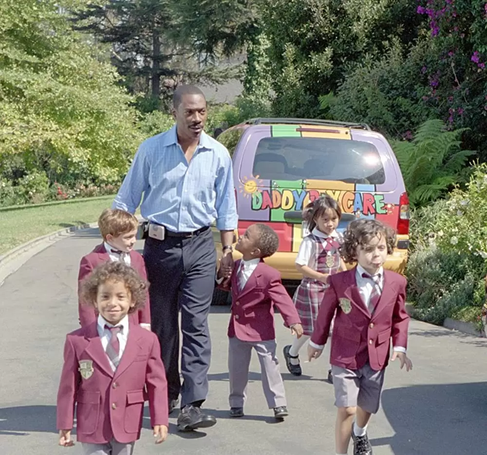 チャーリーと14人のキッズの画像