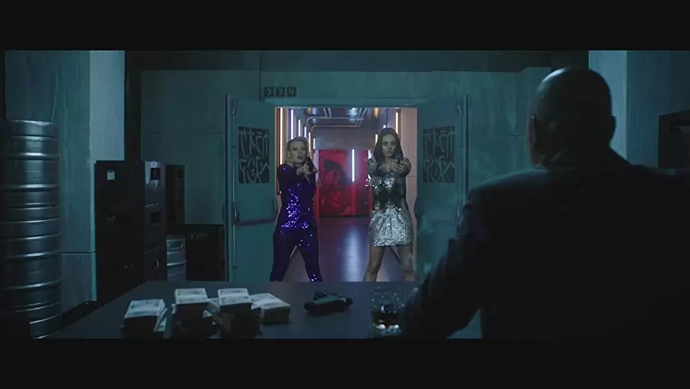 「バッド・スパイ」ミラ・クニス & ケイト・マッキノンの画像