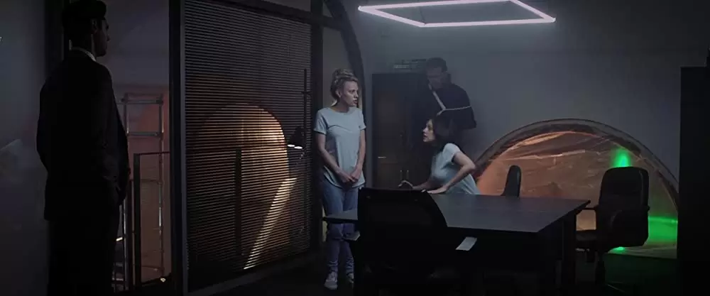 「バッド・スパイ」ミラ・クニス & ケイト・マッキノンの画像