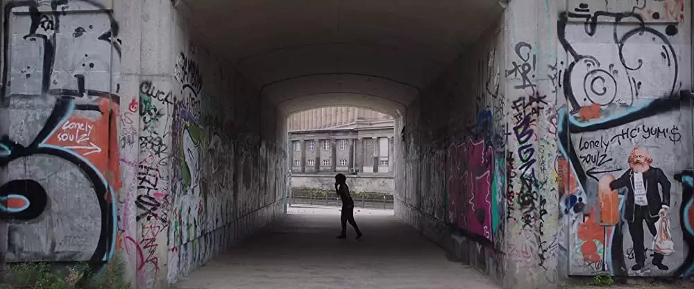 バッド・スパイの画像