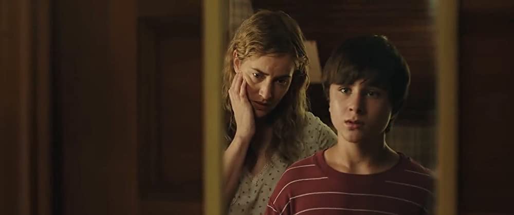 とらわれて夏の画像