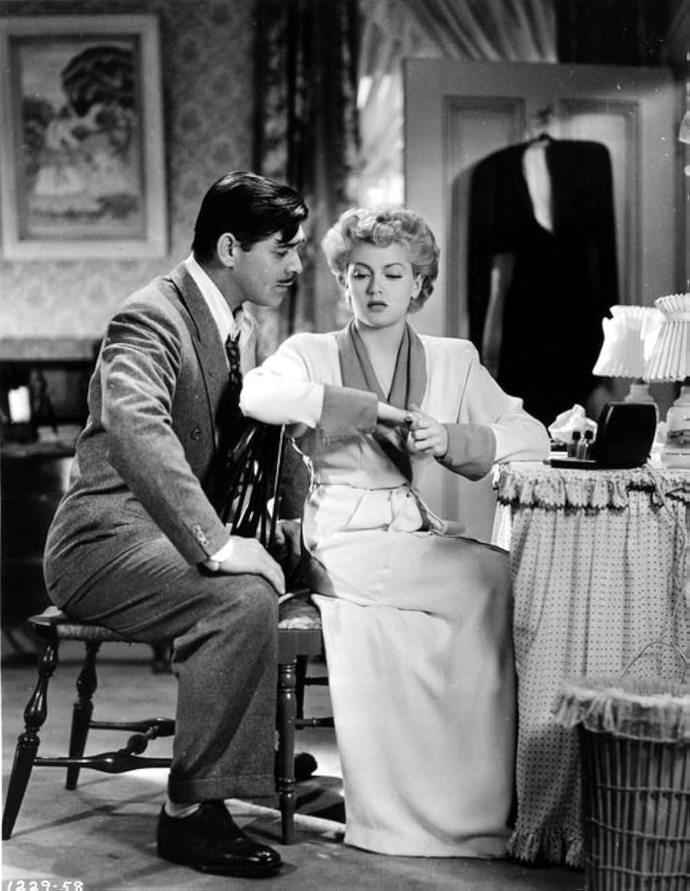 決死の報道の画像