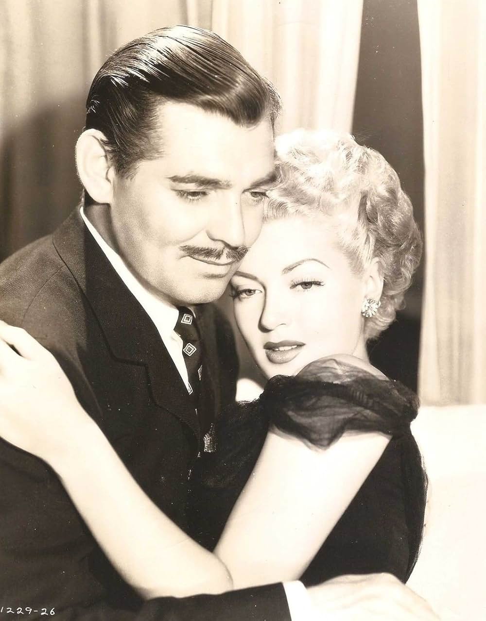 決死の報道の画像