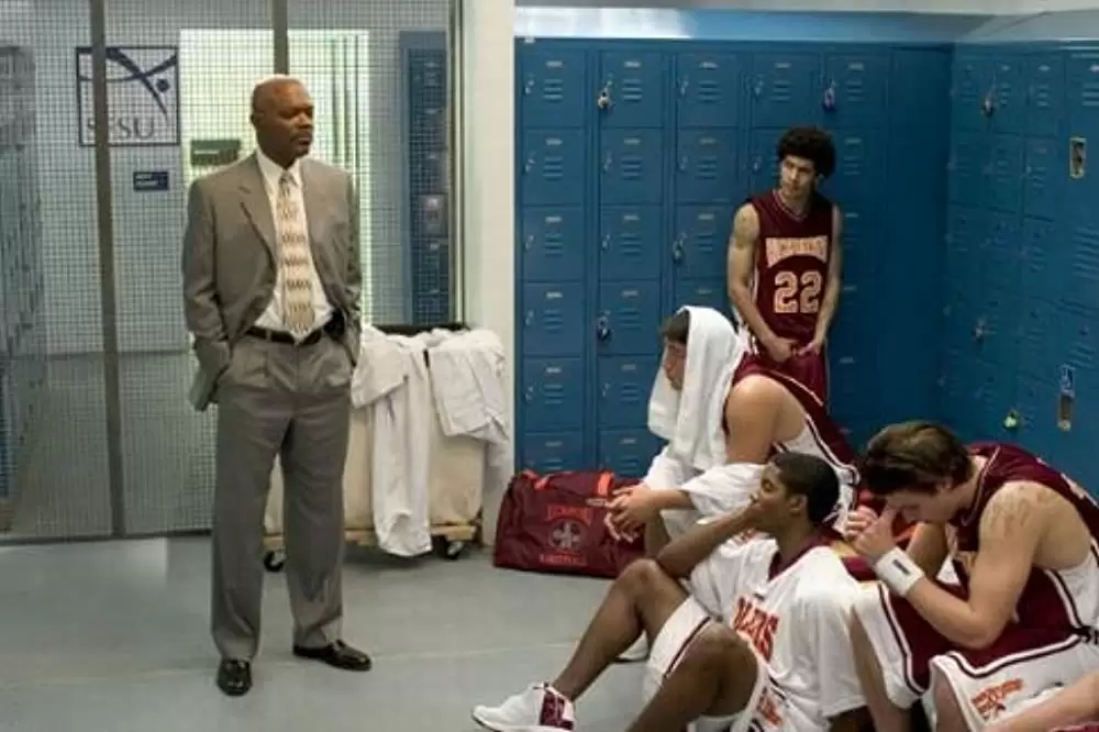 「コーチ・カーター」サミュエル・L・ジャクソン & ロブ・ブラウン & リック・ゴンザレスの画像