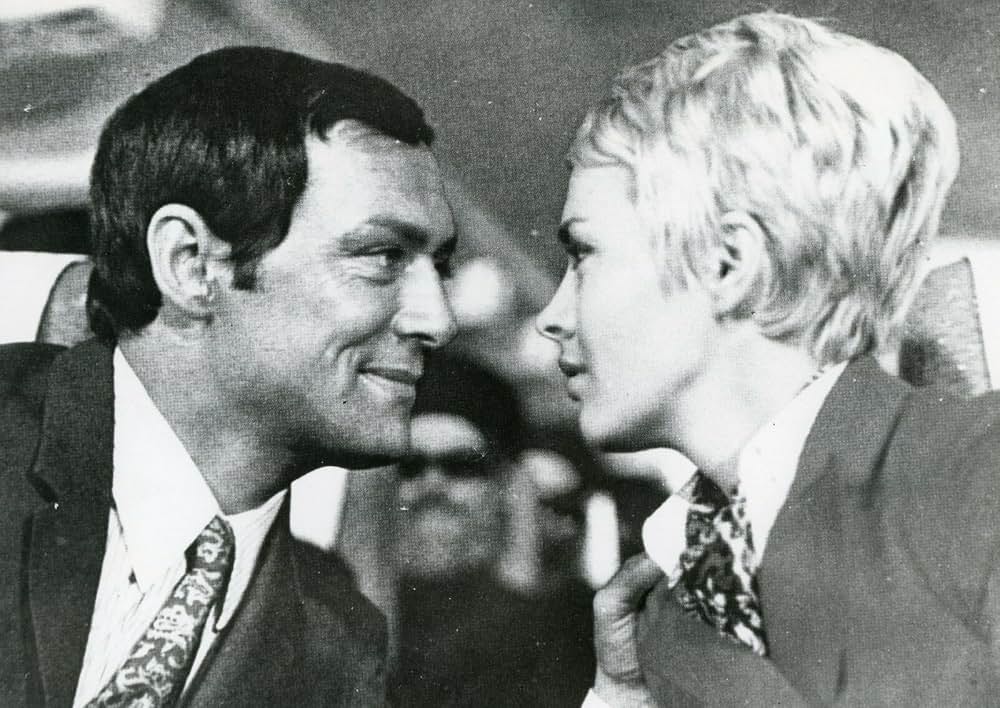 コリントへの道の画像