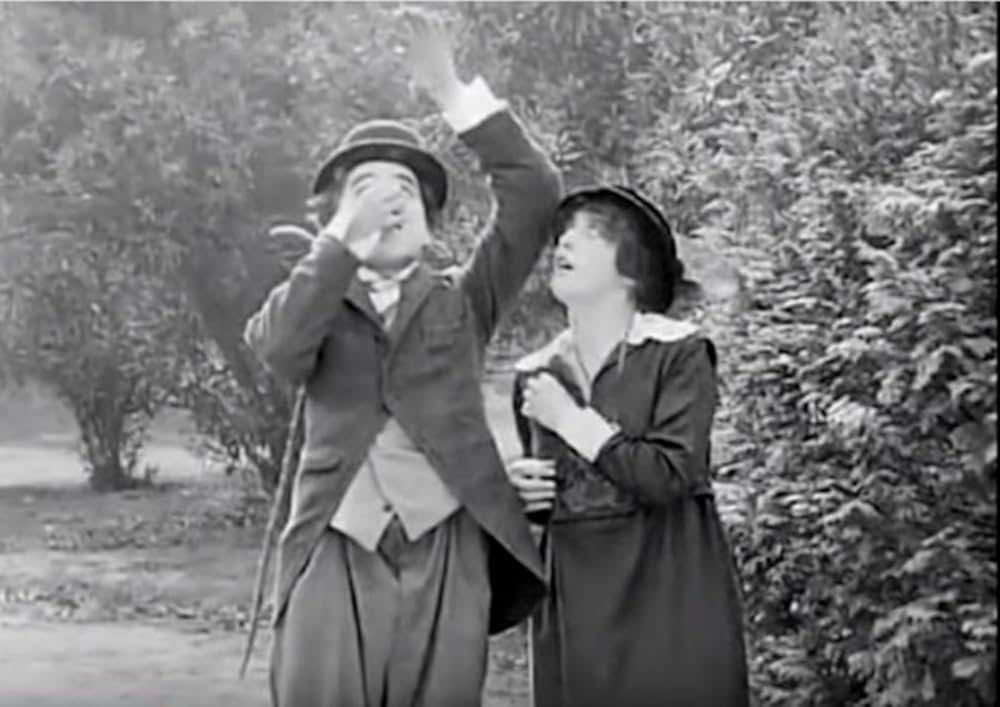 夫婦交換騒動／メーベルとチャップリンの画像