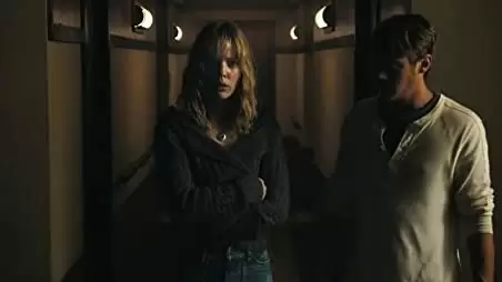 「トライアングル」メリッサ・ジョージ & マイケル・ドーマンの画像