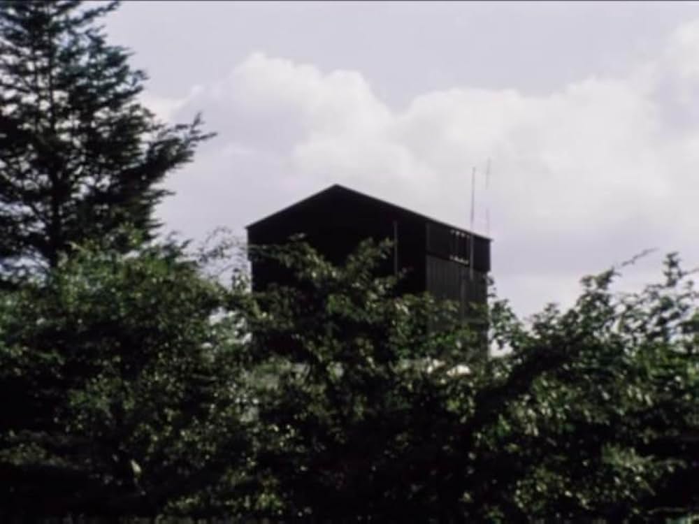 The Black Tower（原題）の画像