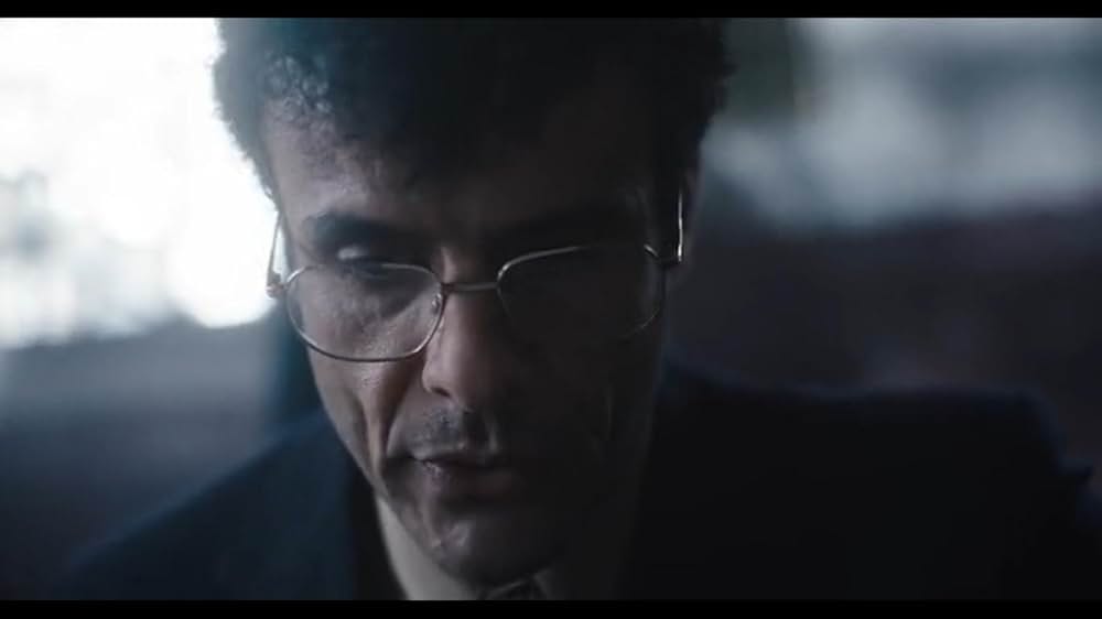 The Correspondent（原題）の画像