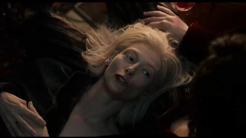 「オンリー・ラヴァーズ・レフト・アライヴ」ティルダ・スウィントンの画像