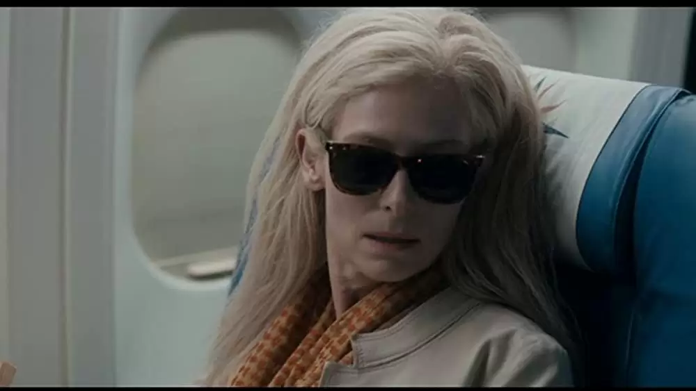 オンリー・ラヴァーズ・レフト・アライヴの画像