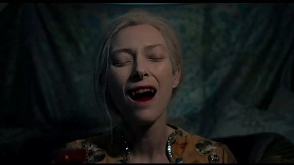 「オンリー・ラヴァーズ・レフト・アライヴ」ティルダ・スウィントンの画像