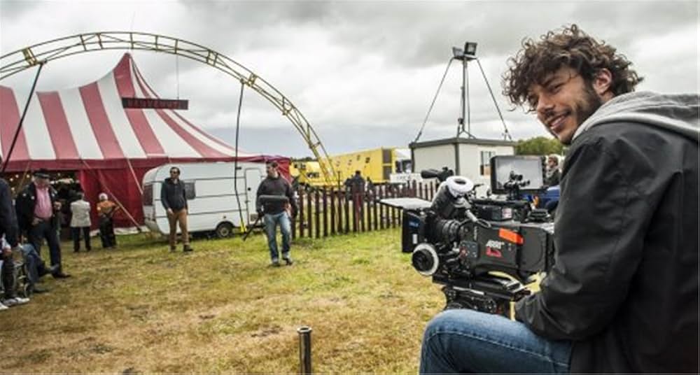 いつだってやめられる 7人の危ない教授たちの画像