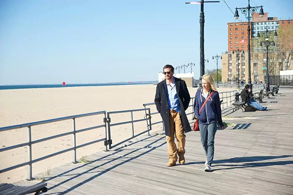 「雨の日は会えない、晴れた日は君を想う」ジェイク・ギレンホール & ナオミ・ワッツの画像