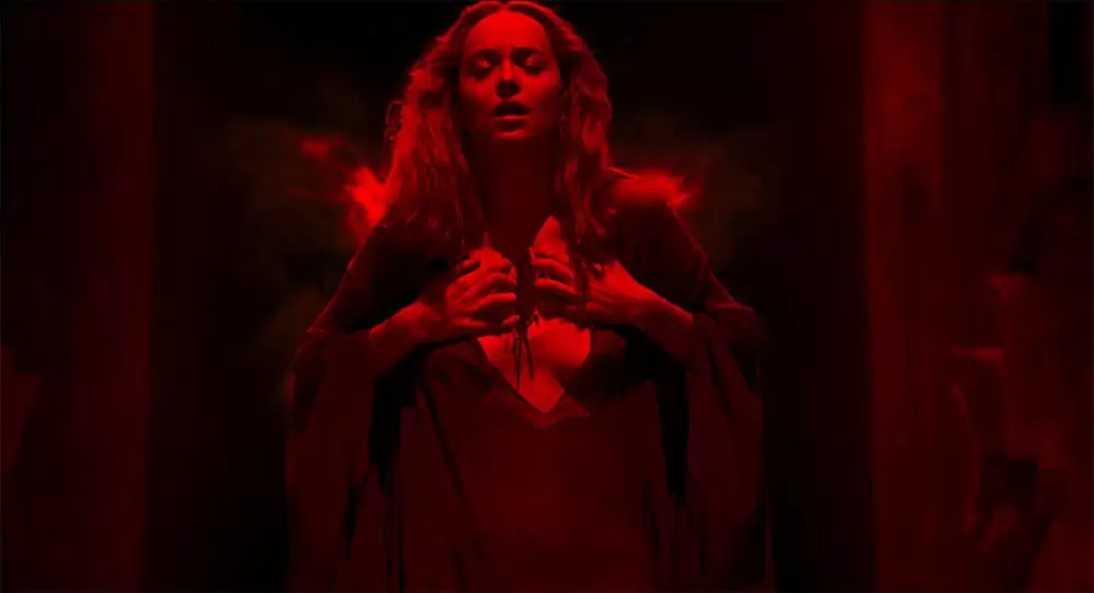 「サスペリア」ダコタ・ジョンソンの画像