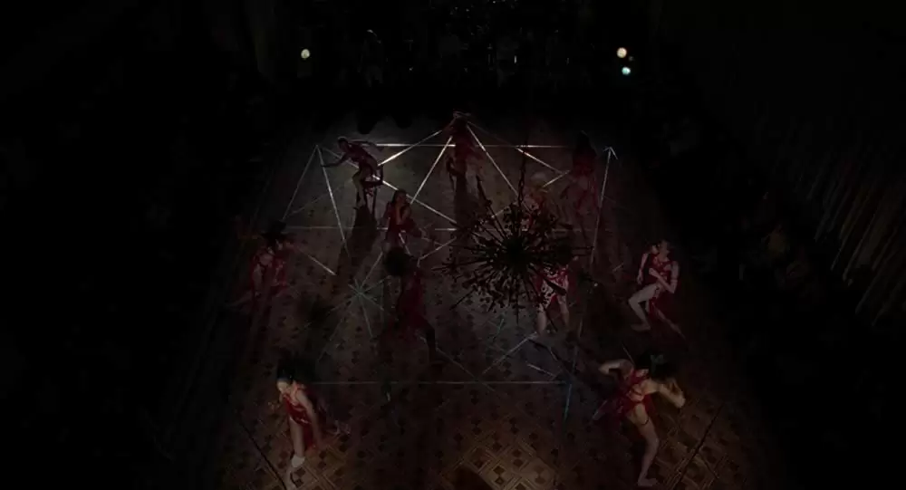 サスペリアの画像