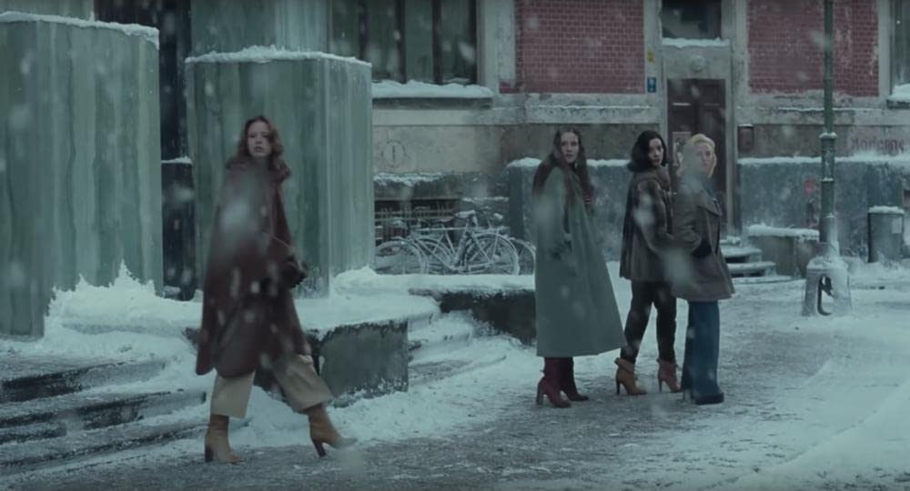 サスペリアの画像