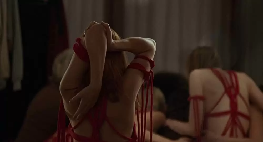 サスペリアの画像