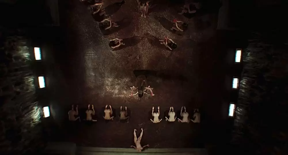 サスペリアの画像