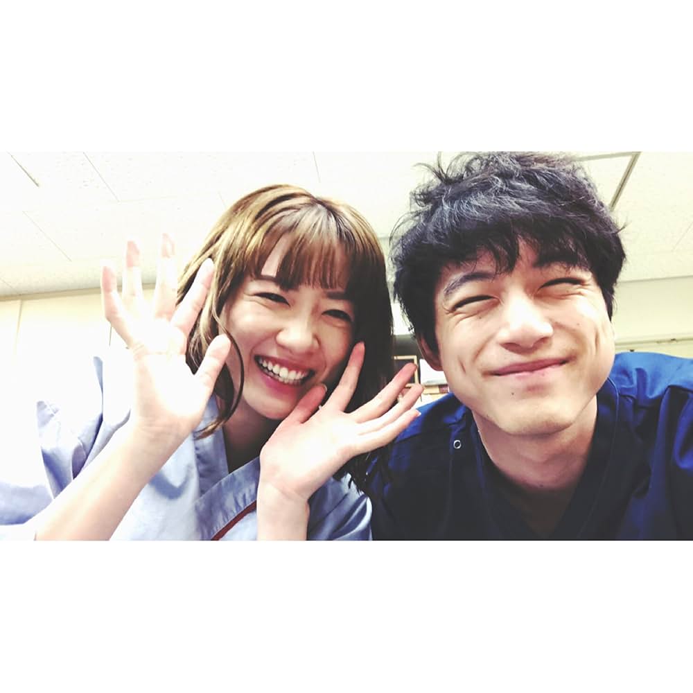 仮面病棟の画像