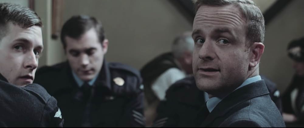 ランカスター・スカイ 対ベルリン戦略爆撃の画像